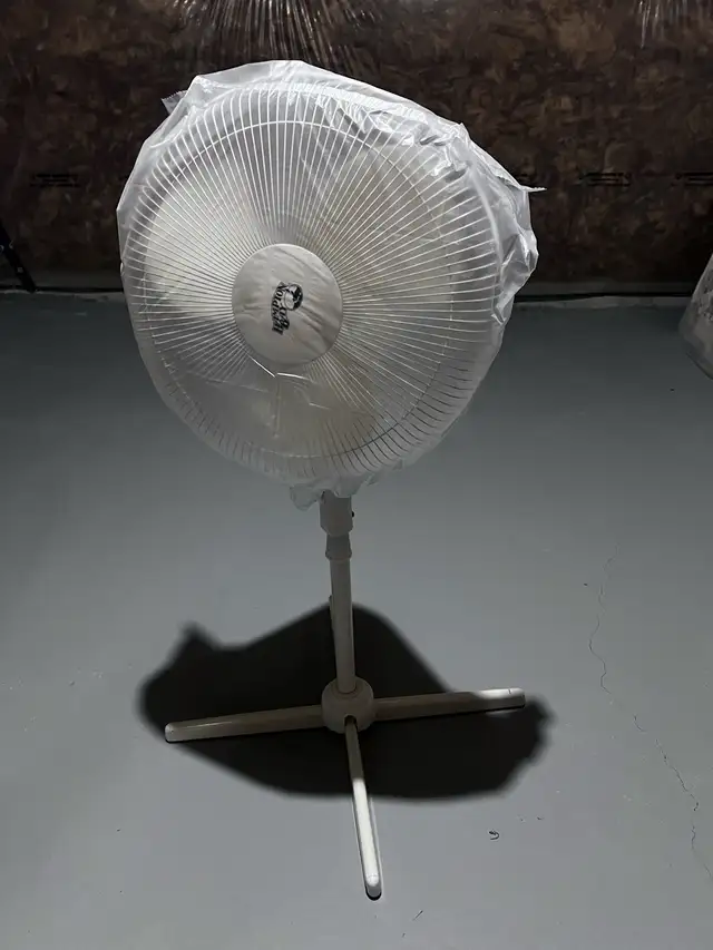 Stand Fan628543921326101224