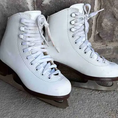 Glacier Jackson Children’s Figure Skates - Size 11, View more