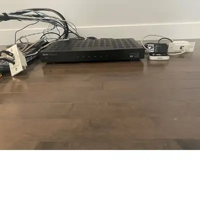 NuVo ESSENTIA Receiver & NV-RIPS NuVo DOC & NuVoDock for iPodK, View more