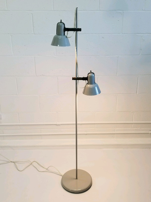 1980s Kit Atout Lampe sur pied vintage Vintage floor lamp Éclairage