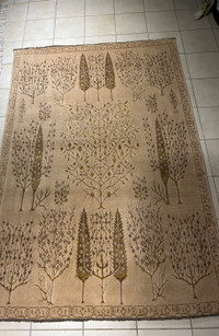Wool rug, wool carpet, tapis