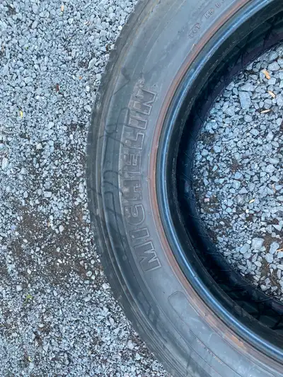 235/80R. 22.5 XZE Lots of tread left