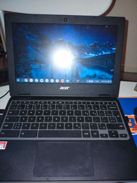 Acer CB311-10H-4995 HD 11.6" Chromebook - AMD A4-9120C - 64GB eM