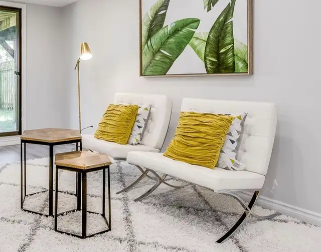 Barcelona white leather chairs in Chairs & Recliners in City of Toronto - Image 3