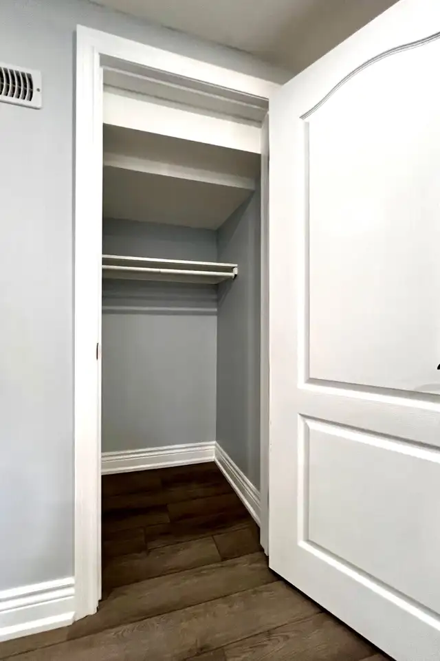For Rent: Basement Unit @ 311 Boisdale Ave, Richmond Hill in Long Term Rentals in Markham / York Region - Image 9