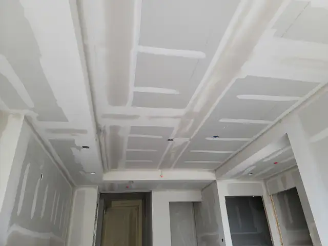 Drywall taping paint529836177003663361