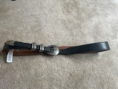 Banana Republic womens belt, View more