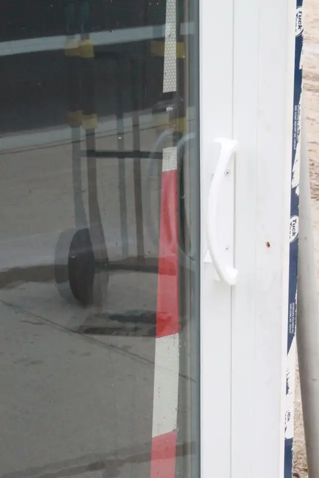 Patio Door64523622490243124