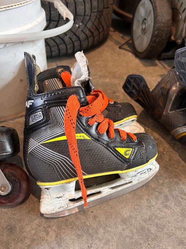 Hockey gear Hockey Calgary Kijiji
