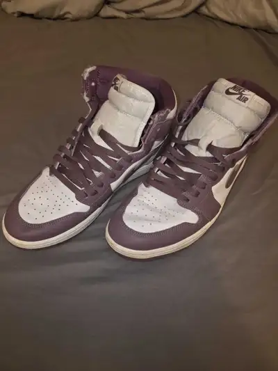 Nike Air Jordan 1 Mid – Purple/White – Men’s Size 12 – DZ5485-10, View more