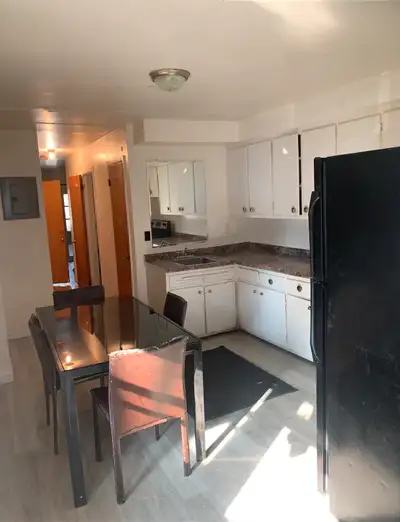 Large Spacious 4 1/2 For Rent