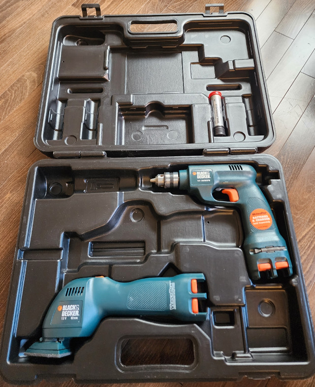 Black and Decker Versapak cordless tools and case in Power Tools in City of Toronto