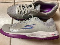 Women’s Skechers Runners