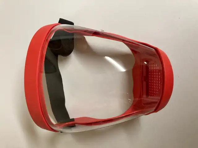 BICYCLE FACE MASK or PROTECTIVE FACE SHIELD in Other in Hamilton - Image 4