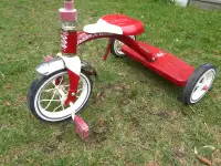 Radio Flyer Red Rider Trike, outdoor toddler tricycle