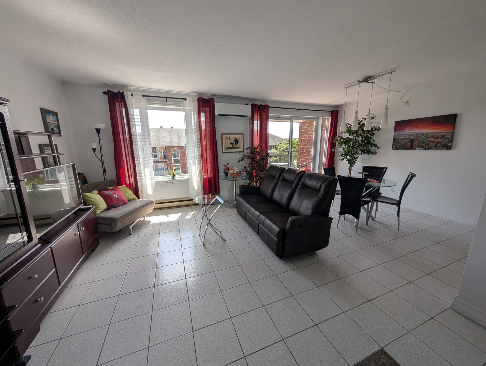 4 1/2 meublé, style condo, secteur Lebourgneuf, air climatisé — photo 1
