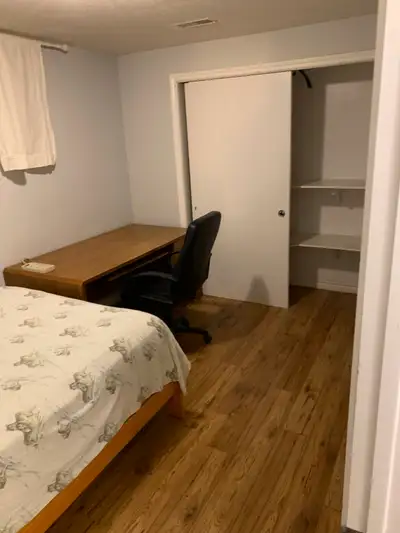 Top bedroom rental near Wilfrid Laurier, Waterloo Conestoga, and U of W. Fully furnished, pristine r...