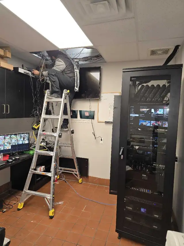 Security Camera Installation Services in Other in Mississauga / Peel Region - Image 4