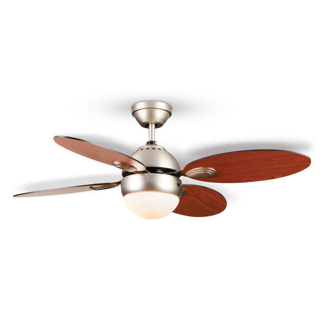 Ceiling Fan - 4 Blade with light in Indoor Lighting & Fans in Whitehorse - Image 4