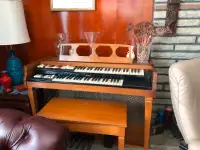 FREE Conn organ 1970s. Great cosmetics but needs troubleshooting