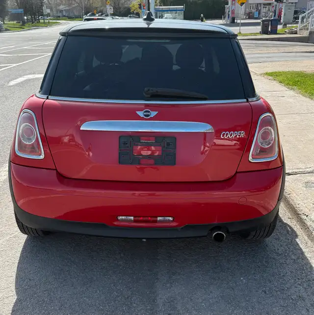 2012 Mini Cooper Hardtop in Cars & Trucks in Laval / North Shore - Image 5