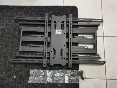 Kanto PDX680 Full-Motion TV Wall Mount for 39″–80″ Mount, Voir plus
