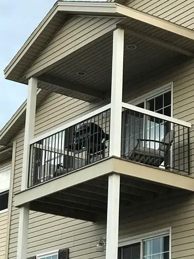 Third floor two bedroom unit, In a quiet apartment building, Washer and dryer in the unit, Not furni...