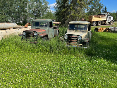 1950 and 1952 Willy Jeep pickups