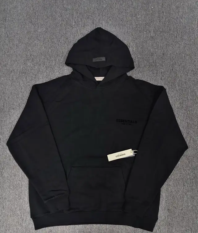 ESSENTIALS Fear of God Black Hoodie in Men's in Oakville / Halton Region - Image 3