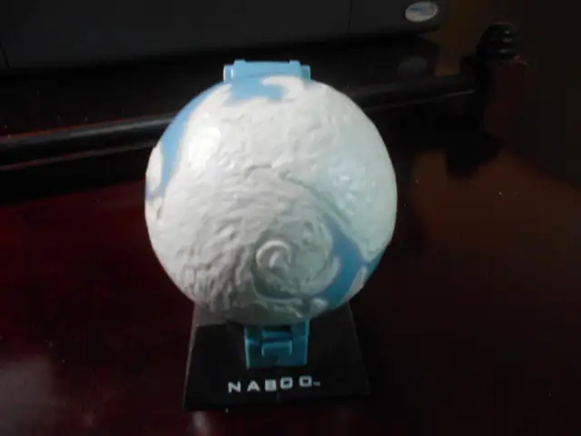 1-ACTION GLOBE NABOO, STAR WARS EPISODE 1.