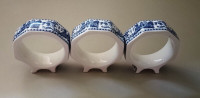 Vintage Porcelain Blue Willow Napkin Rings