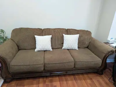 Sofa set for sale. Strong sturdy very comfortable and spacious. clean.Priced for a quick sale..open...