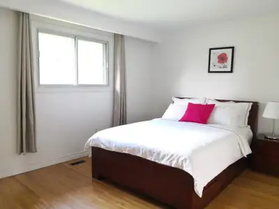Beautiful private Spacious and bright house offers accommodations in Toronto, 7.6 miles from York Un...