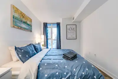 One Bedroom plus Den Condo for Rent