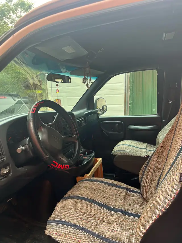 GMC Savana 3500 – Converted and Insulated Camper Van in Travel Trailers & Campers in Fredericton - Image 6