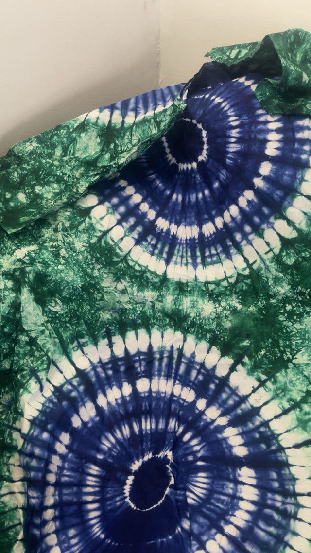 Tissus Tie-Dye Neufs dans Autre  à Ville de Montréal - Image 3