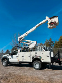 2015 Ford F550 AT37G Altec Bucket Truck Unit (CERTIFIED)