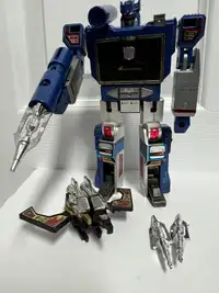Transformers G1 Soundwave with Buzzsaw complete
