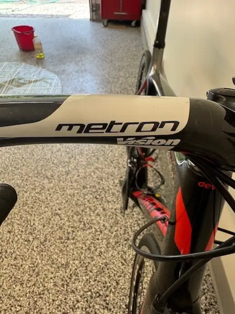 Vélo de route en Carbone Devinci Léo SL in Road in Laurentides - Image 5