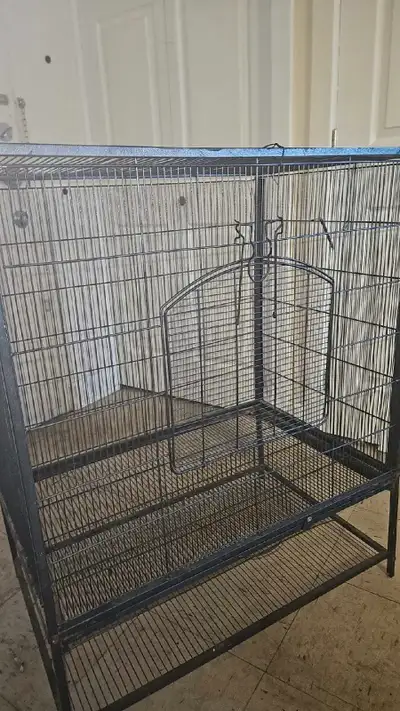 Can be used for small animals or a bird cage! Im asking 100$ and I'll throw in 2 other not finished...