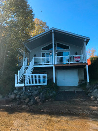 Chalet à louer au bord du Lac Nominingue