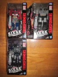 Transformers SIEGE Voyager War for Cybertron WFC Optimus +