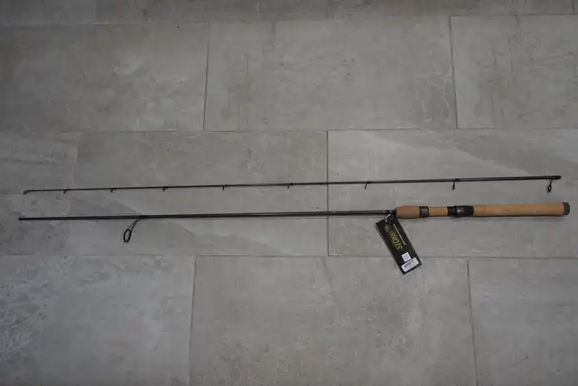 St Croix Avid spinning rod in Fishing, Camping & Outdoors in Sarnia - Image 2