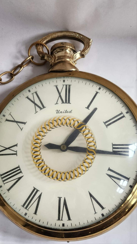 Antique United Psychedelic Solid Brass Pocket Watch Wall Clock in Arts & Collectibles in City of Toronto - Image 3
