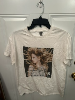 Taylor Swift Fearless, View more