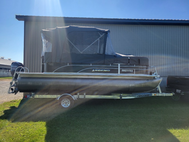 2014 20ft Legend Pontoon Powerboats & Motorboats Kingston Kijiji