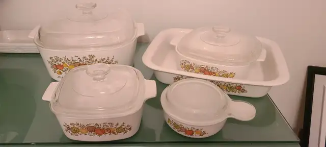 Mid-Century Corning Ware Set456000997352417280