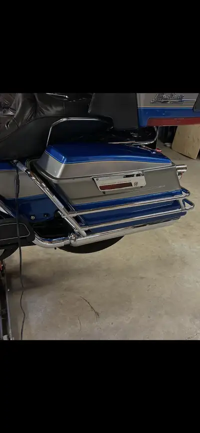 I'm selling my 1996 Harley-Davidson ultra classic motorcycle, a true classic with a striking blue an...