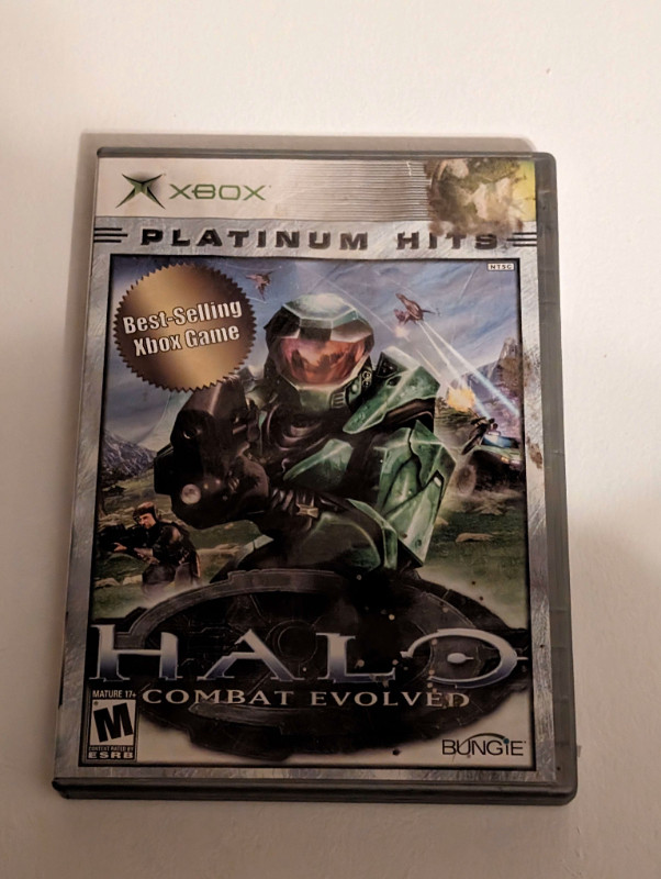 Halo Combat Evolved Platinum Hits (Xbox) (Used) in Older Generation in Kitchener / Waterloo