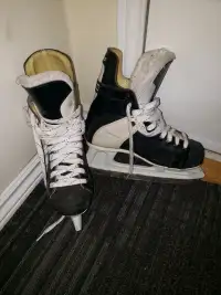 Size 5 CCM Skates